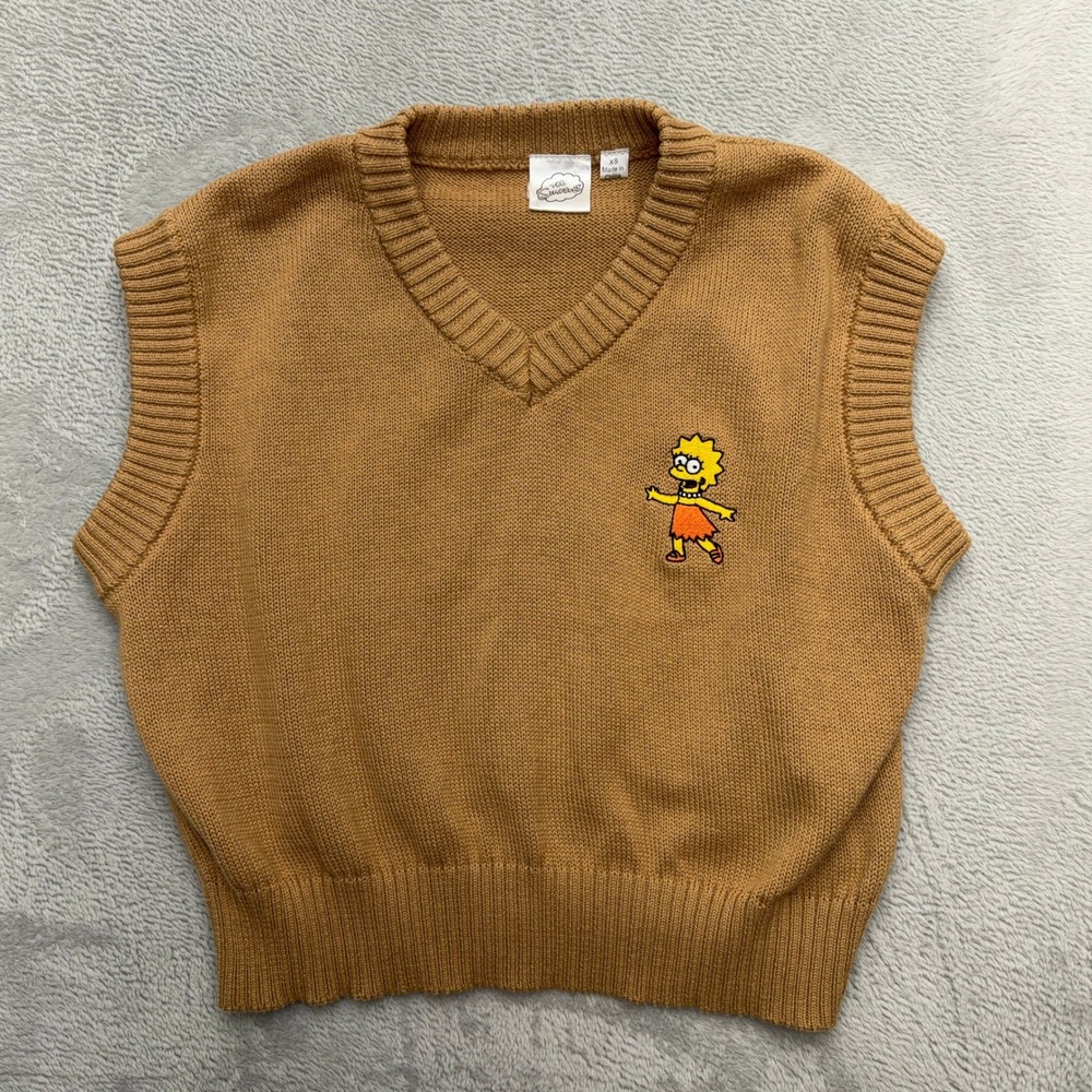The Simpsons Sweater Vest Women XS Tan Lisa Simpson Embroidered V-Neck Knit Top